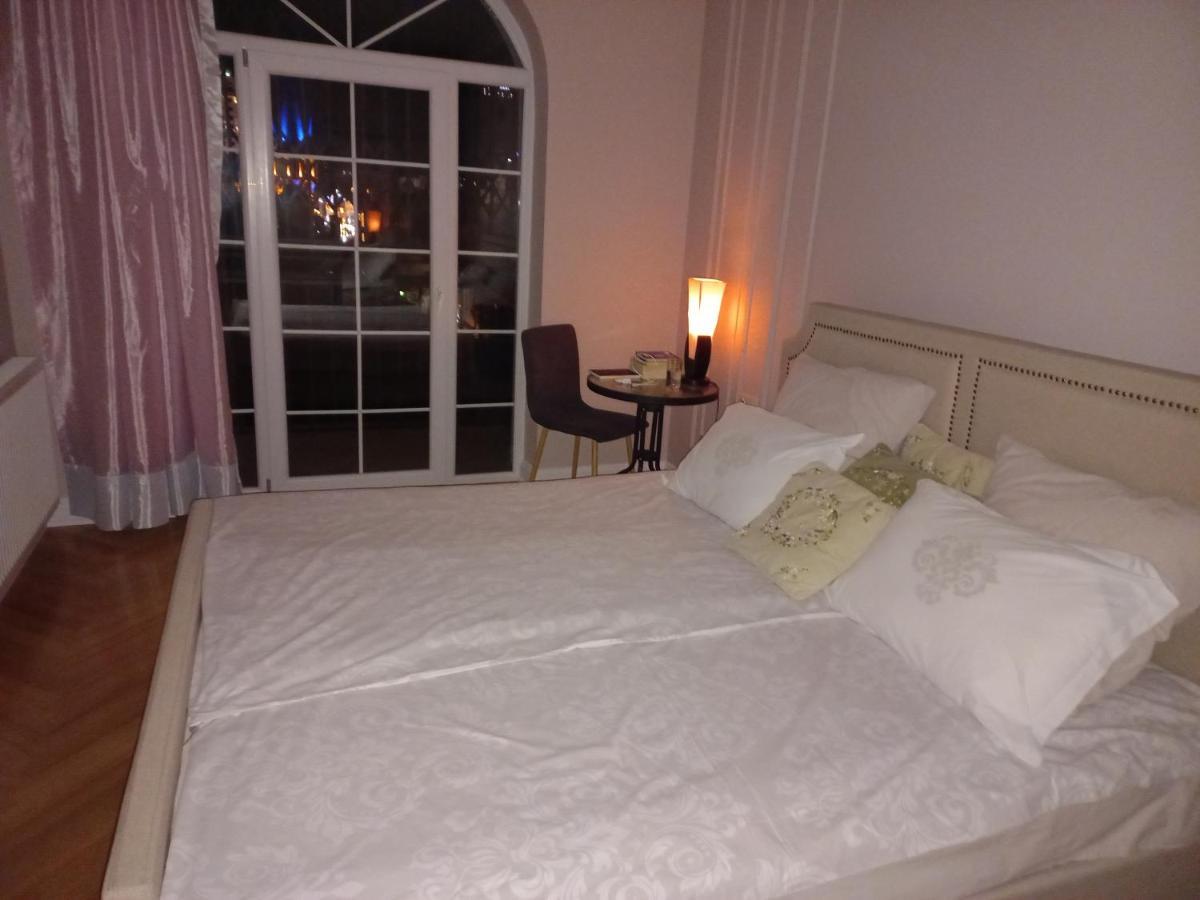 Old Batumi Mareアパートメント エクステリア 写真