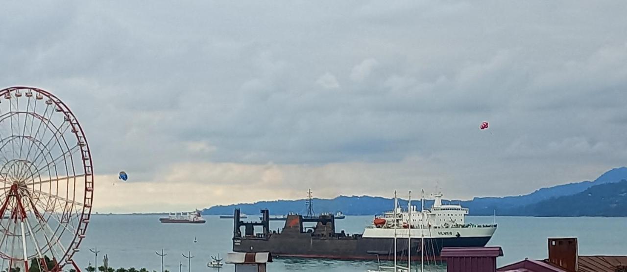 Old Batumi Mareアパートメント エクステリア 写真